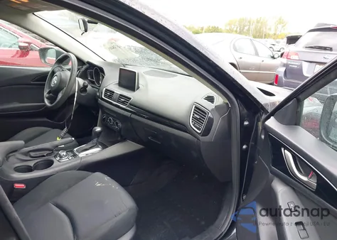 2015 Mazda Mazda3 I Sport z USA, uszkodzony, nr VIN 3MZBM1U79FM189342